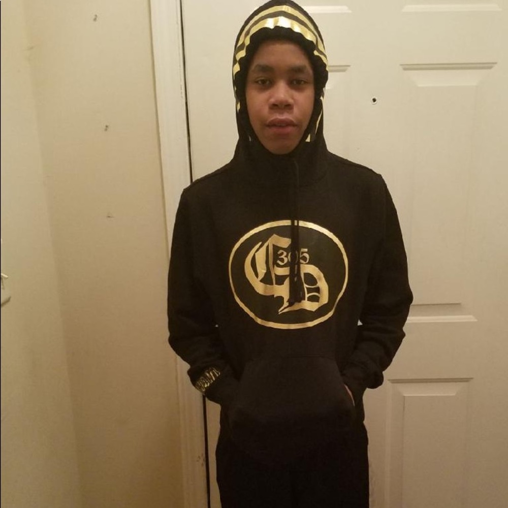 Customize hoodie